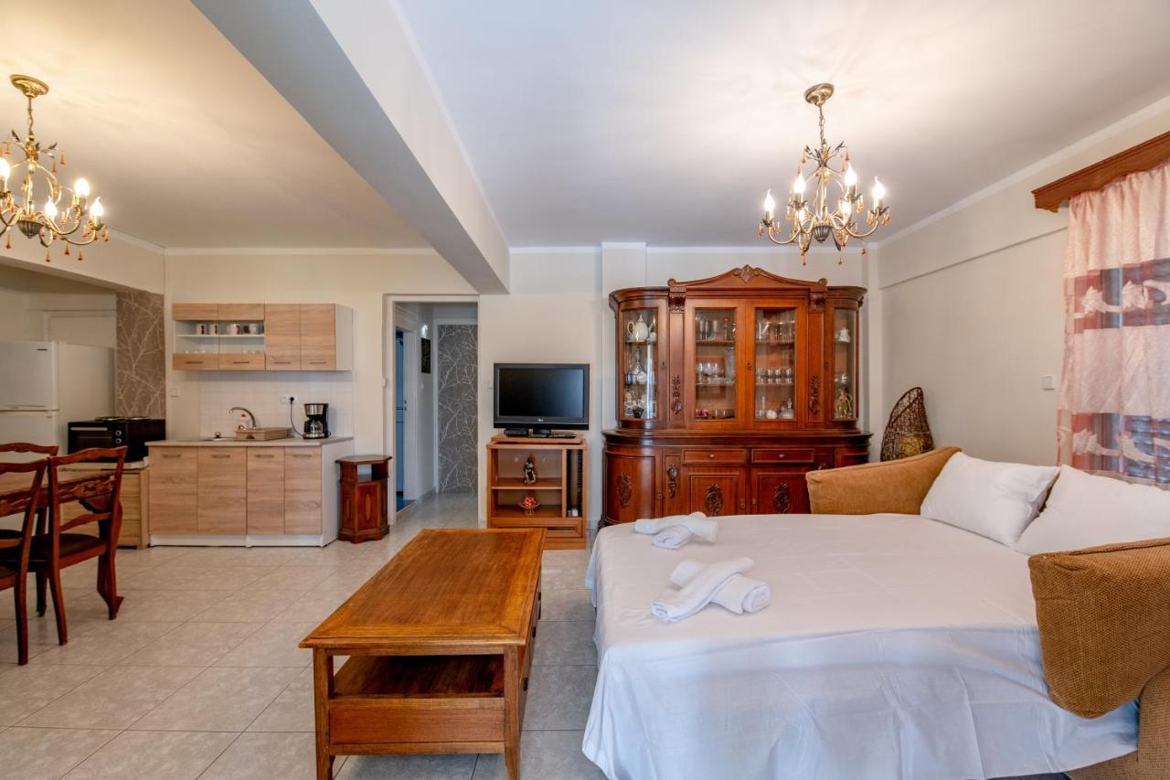 Evie'S Cozy Apartment Atenas Exterior foto