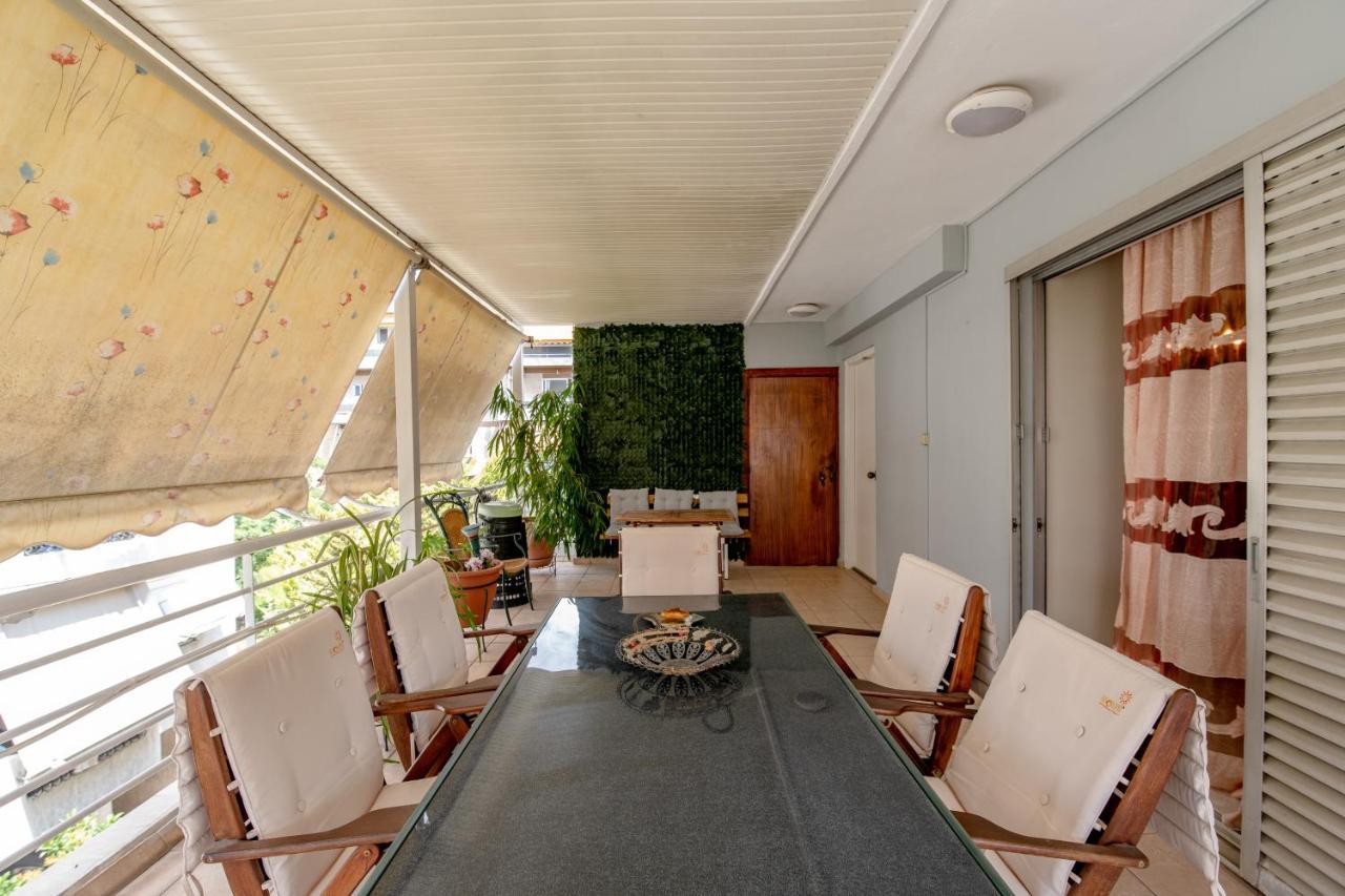 Evie'S Cozy Apartment Atenas Exterior foto